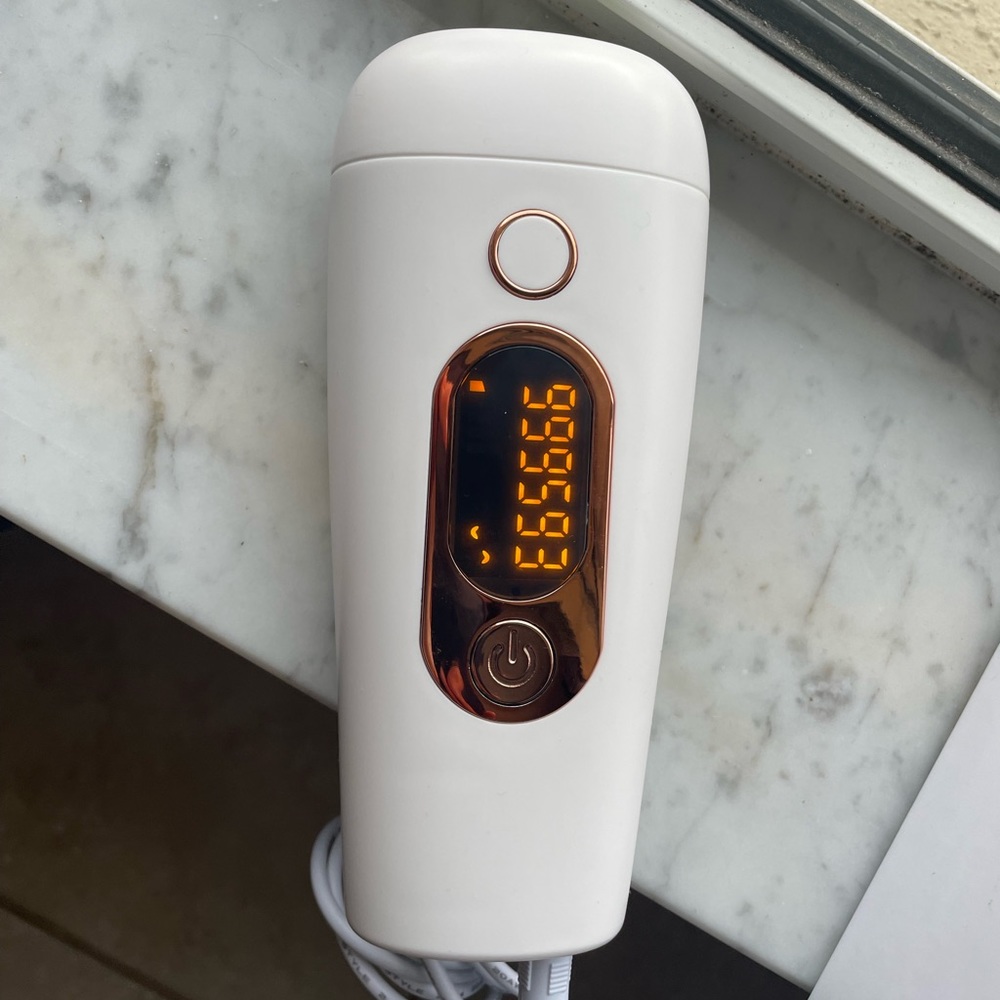 Hair laser remover device